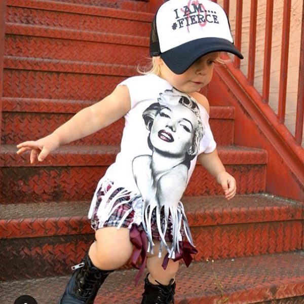 Tassel-Shirt Marilyn